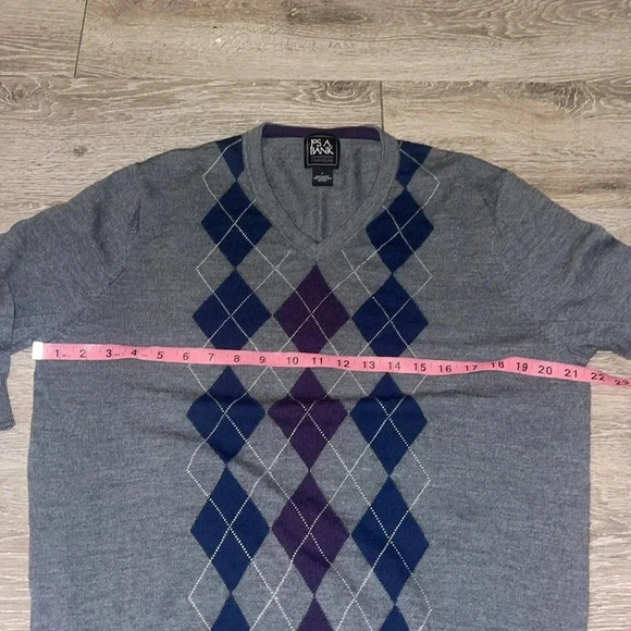 Jos A Bank Sweater Mens Large Gray navy Wool Argyle V-Neck Preppy Academia Knit - Picture 6 of 8